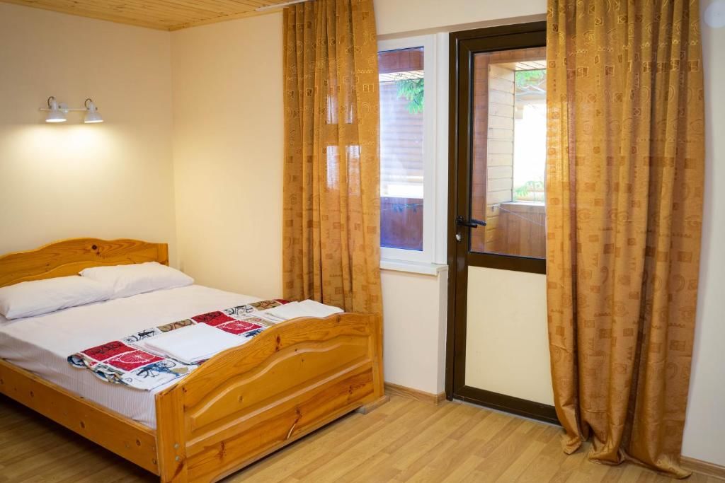 Отель Usadba Feniks Железный Порт